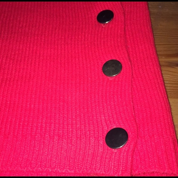 Vintage red sweater skirt - Picture 3 of 3